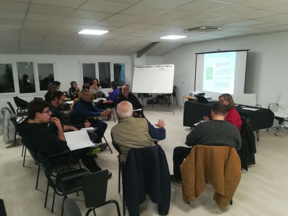 Fotografía del taller sobre ODS en el Alto Palancia